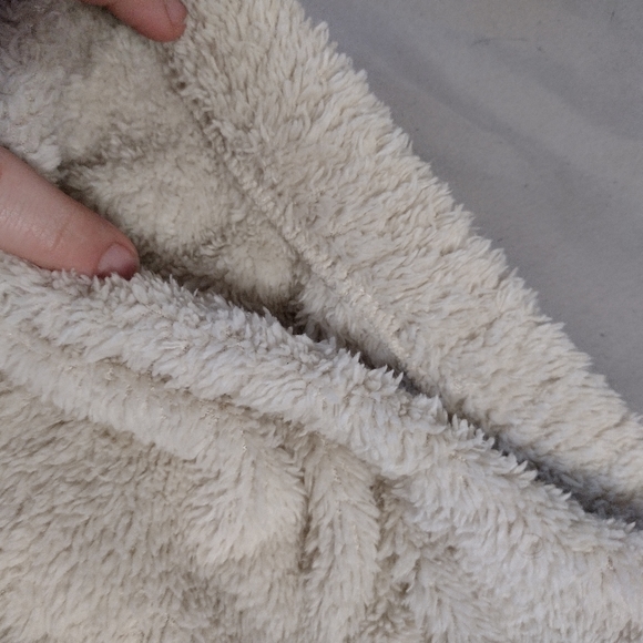 Super Soft Fuzzy PJ Shorts - Picture 3 of 3